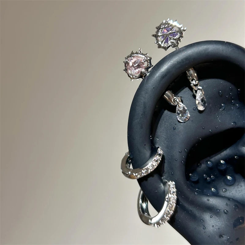 Thorned Heart Titanium Cartilage Stud