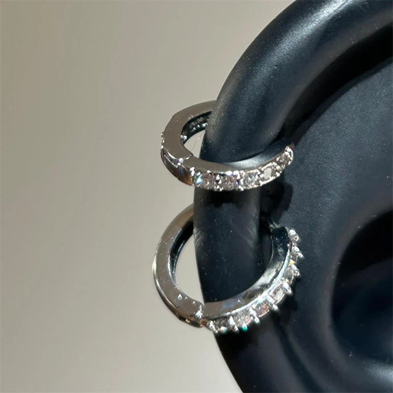 Thorned Heart Titanium Cartilage Stud