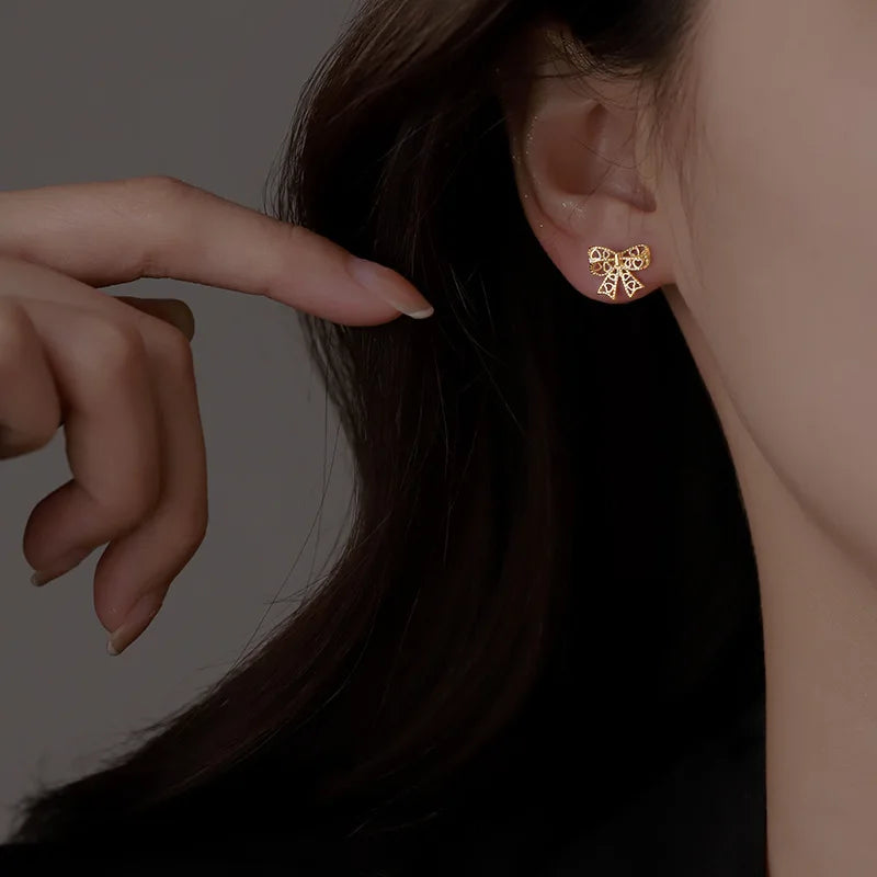 Ballet Shoe Earrings (Silver Tone Studs)