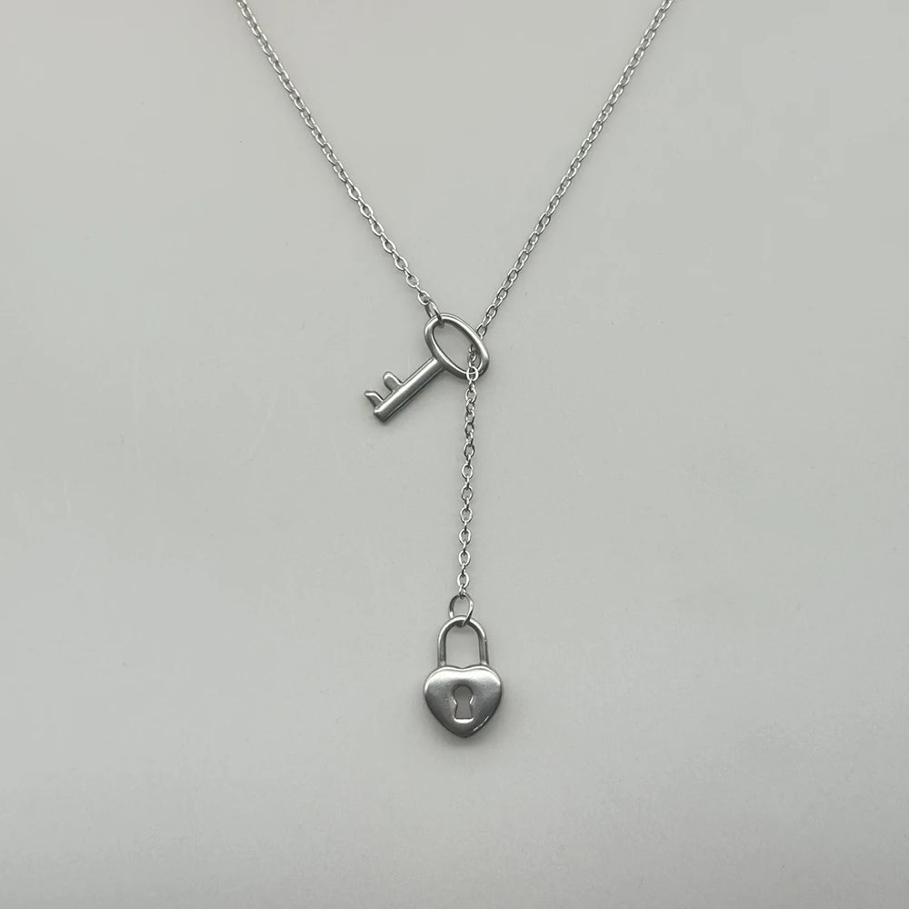 Key to My Heart Lariat Necklace