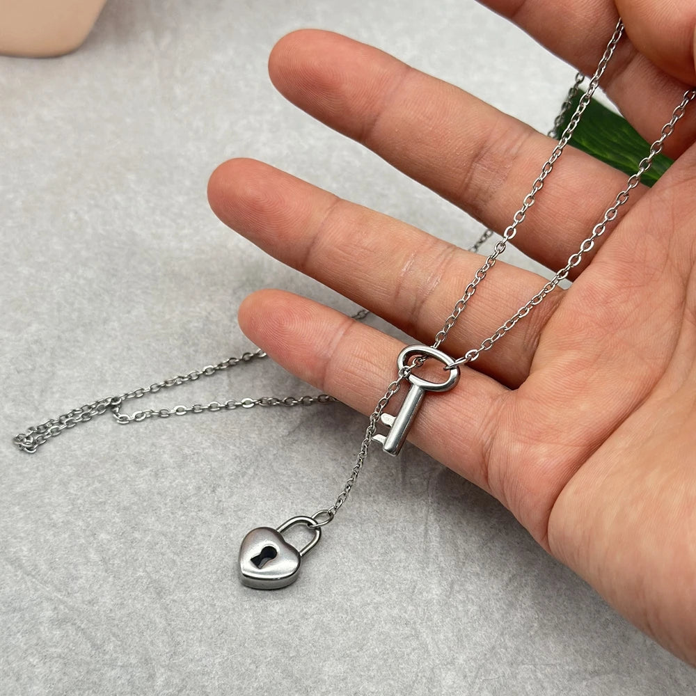Key to My Heart Lariat Necklace