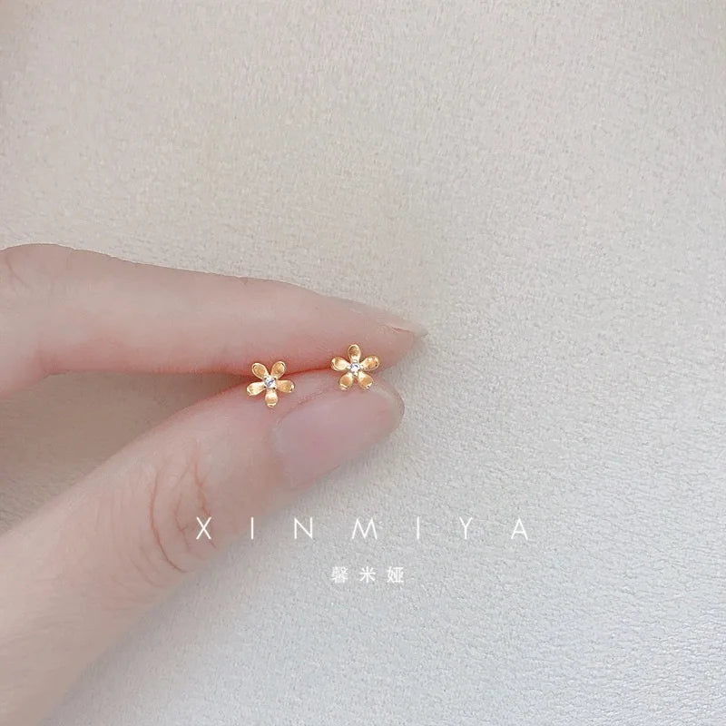 Ballet Shoe Earrings (Silver Tone Studs)