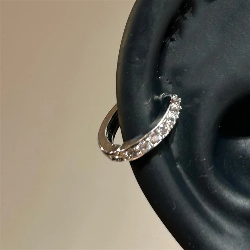 Crown Pearl Cartilage Spiral Earring